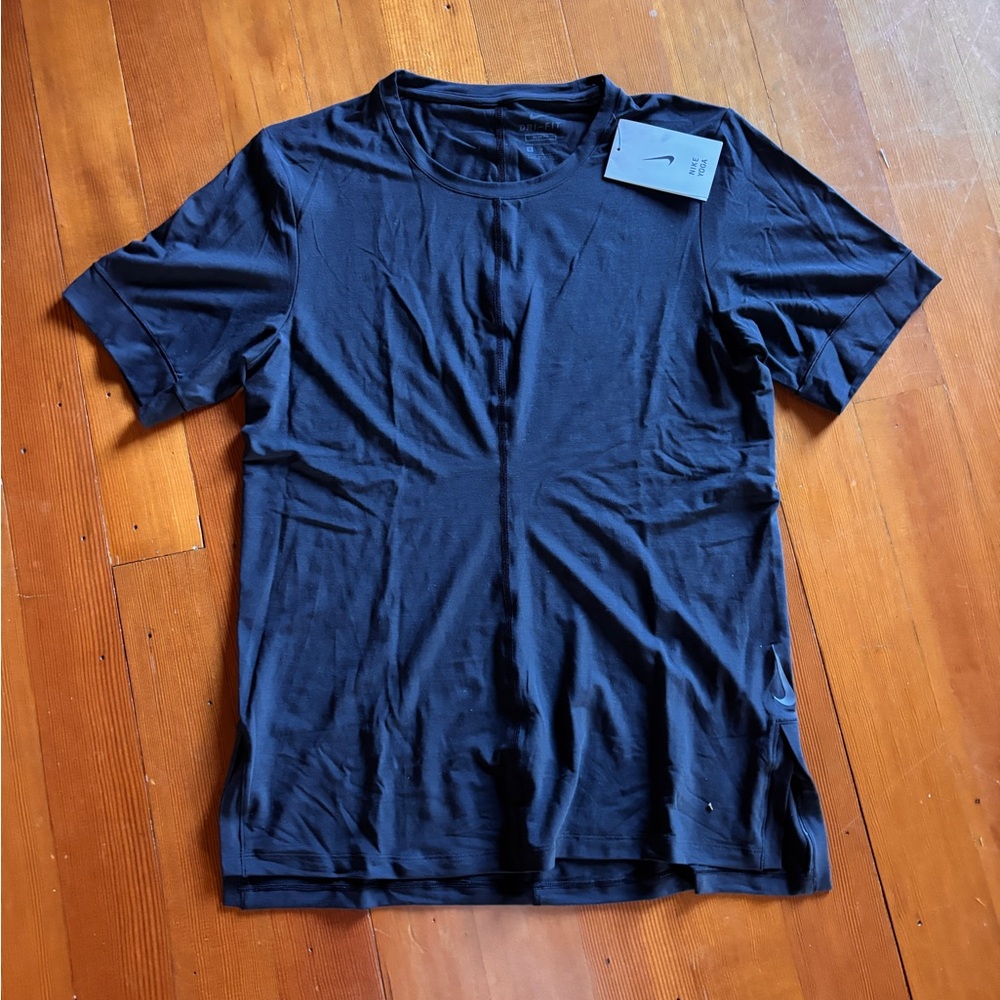 Nike Yoga Men's Tee